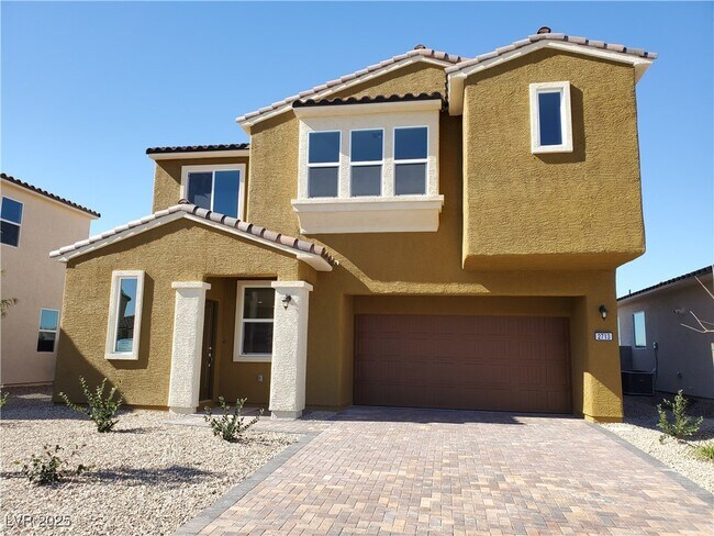 Primary Photo - 2713 Holmes Creek Ct
