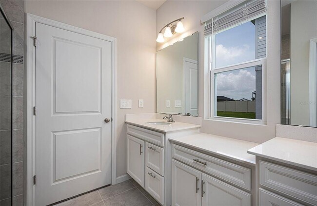 Building Photo - 16873 Castoro Dr