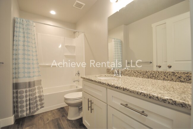 Building Photo - 2031 N 350 E