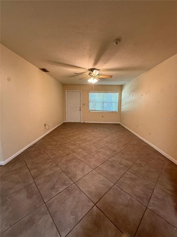 Building Photo - 2644 SW 31st Pl