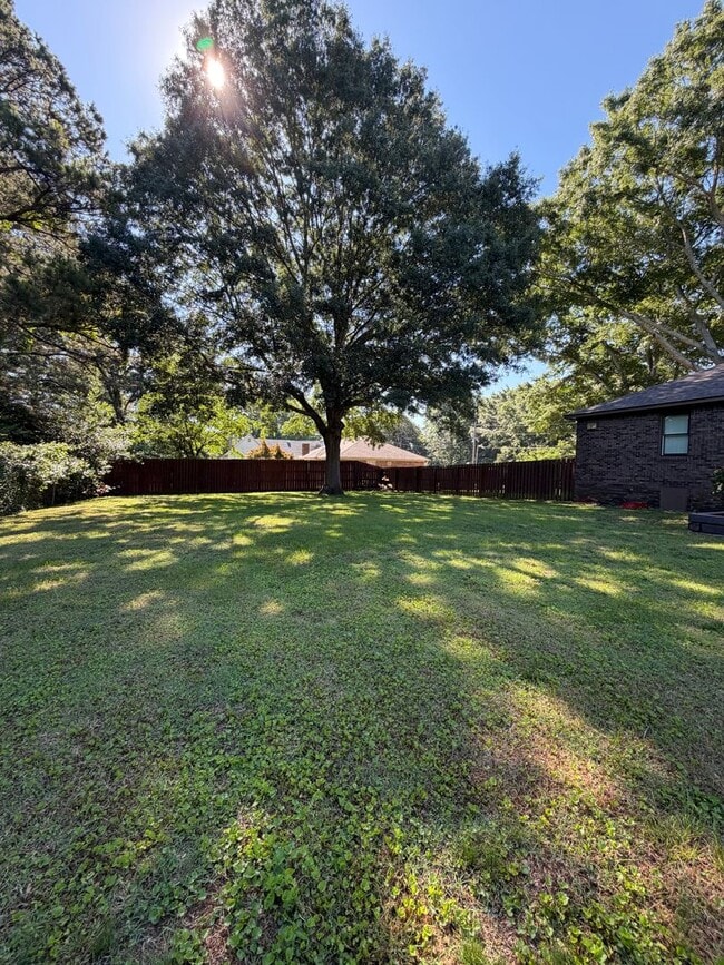Building Photo - 125 Camp Ground Rd