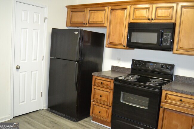 Building Photo - 434 I