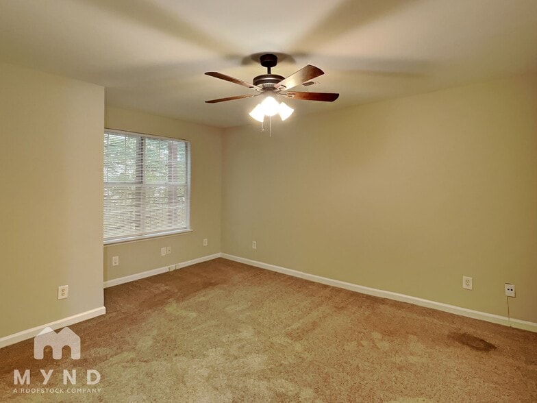 Building Photo - 1213 Waterville Ct