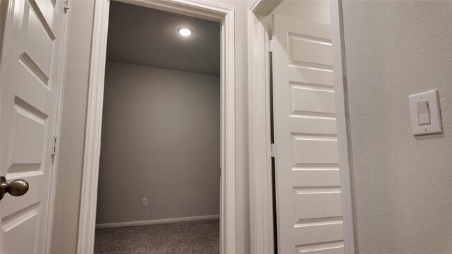 Building Photo - 8356 Bristlecone Pne Wy