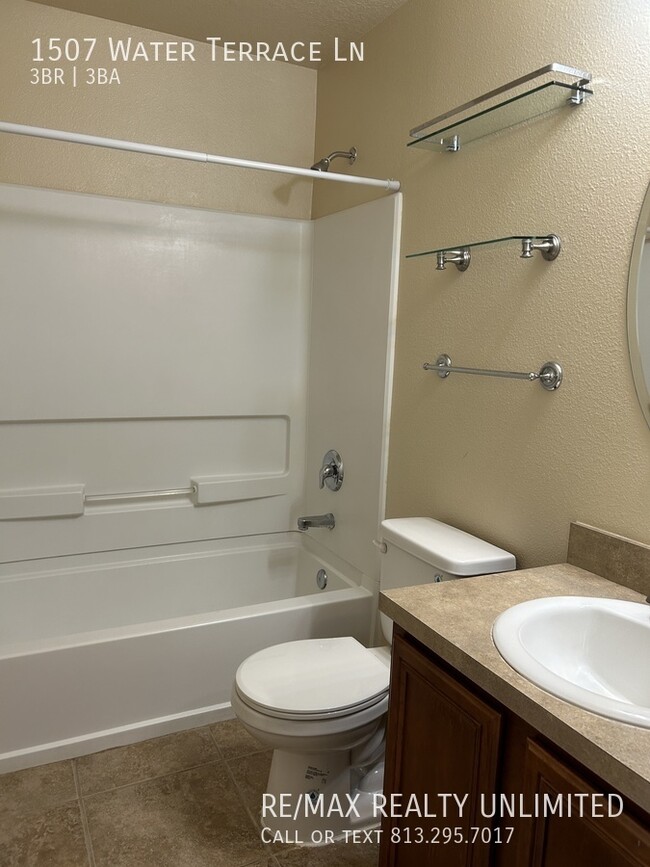 Building Photo - 1507 Water Terrace Ln