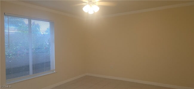 Building Photo - 526 102nd Ave N