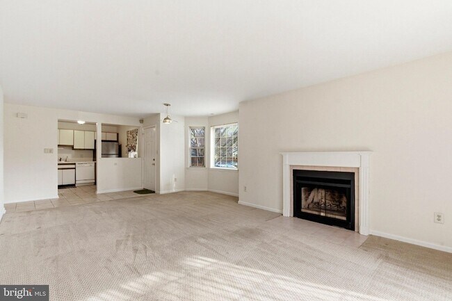 Building Photo - 3403 Waltham Ct