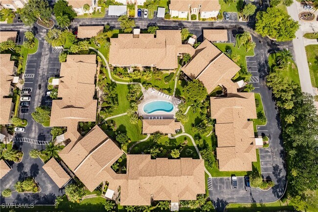 Primary Photo - 64 4th St