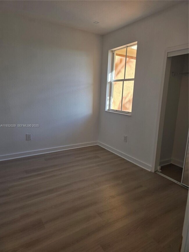 Building Photo - 16643 SW 80th Terrace