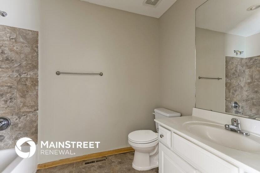 Building Photo - 12210 E 56th Terrace