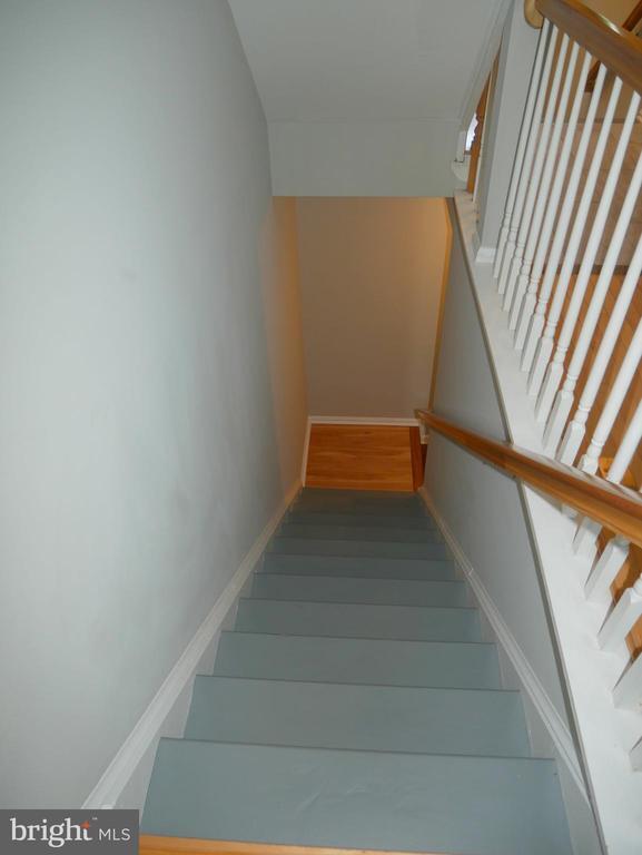 Building Photo - 2774 Grovemore Ln