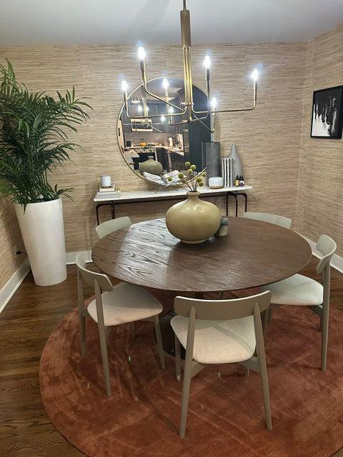 Building Photo - 2434 Rockcliff Rd SE