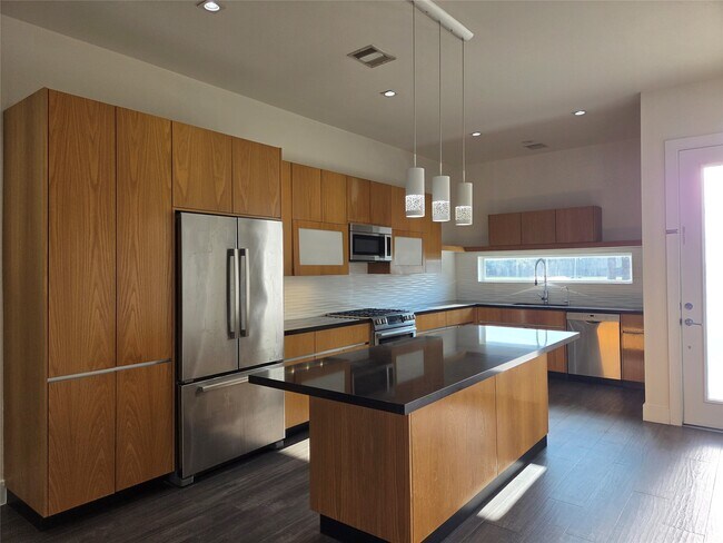 Building Photo - 5403 Tocayo Pl