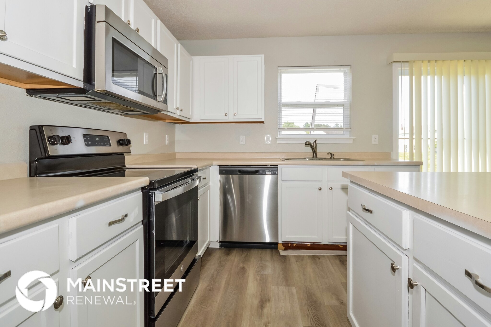 Building Photo - 9235 Delphi Ct