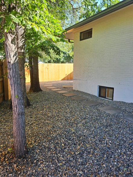 Building Photo - 4153 W Eldorado Pl