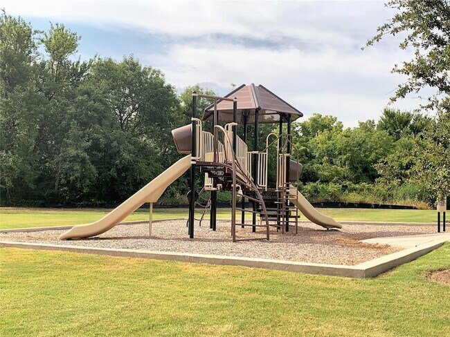 Building Photo - 12517 Murray Ln