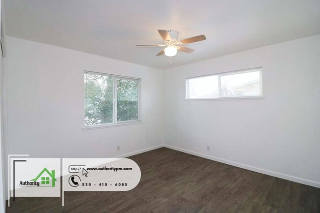 Building Photo - 2835 Reservoir Ln