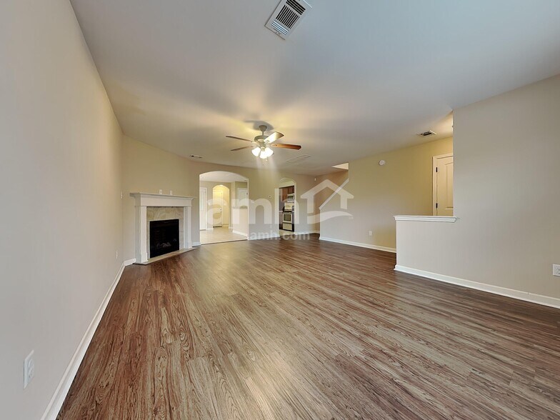 Building Photo - 1229 Carlton Ridge Dr