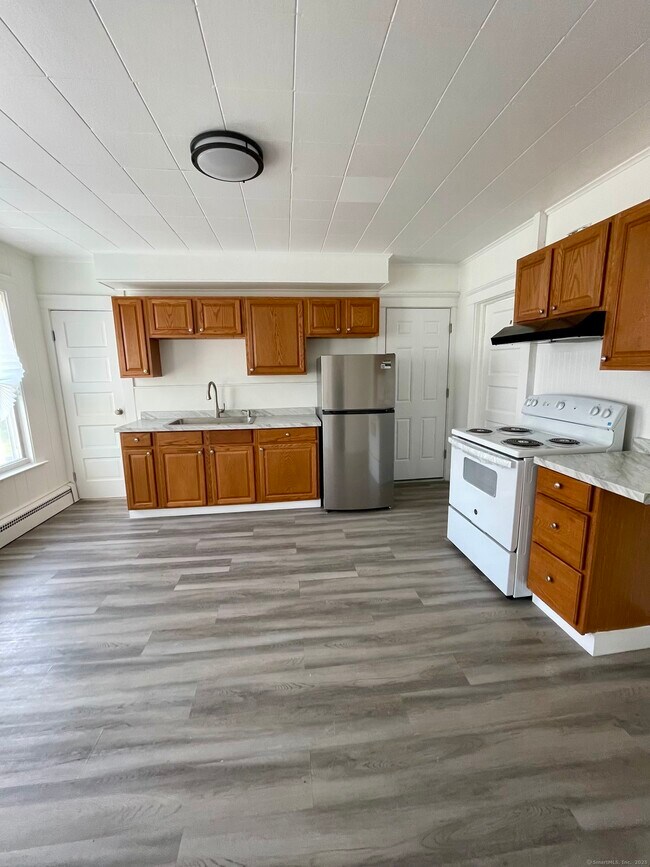 Building Photo - 46 George St