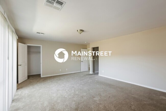 Building Photo - 3 Bedroom Pet-Friendly Home in Phoenix, AZ...