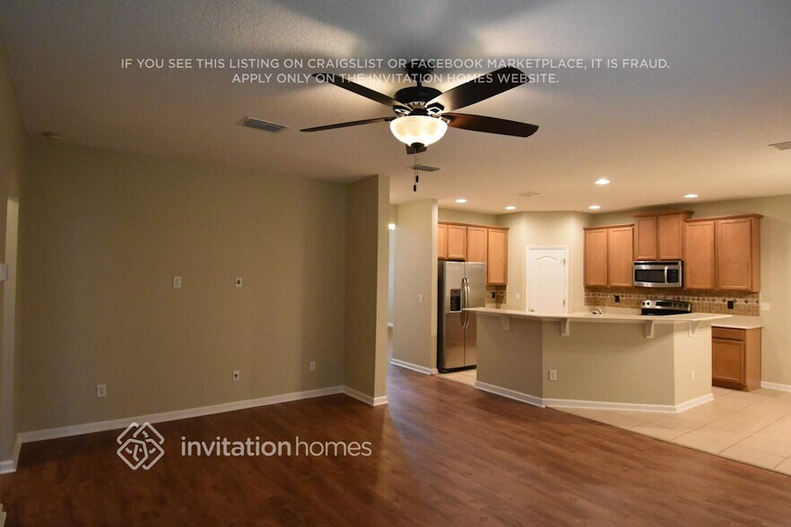 Building Photo - 218 Thornloe Dr
