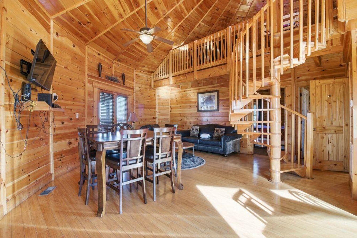 Building Photo - 1080 Towering Oaks Dr