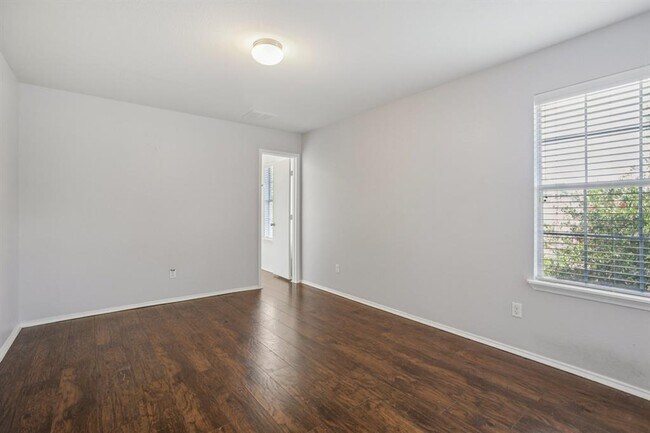 Building Photo - 13413 Lismore Ln