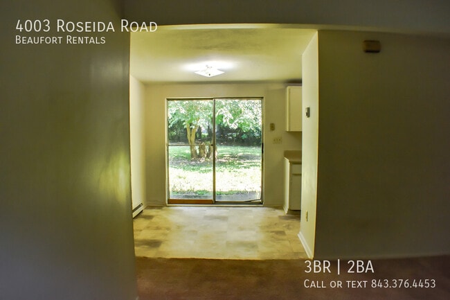 Building Photo - 4003 Roseida Rd