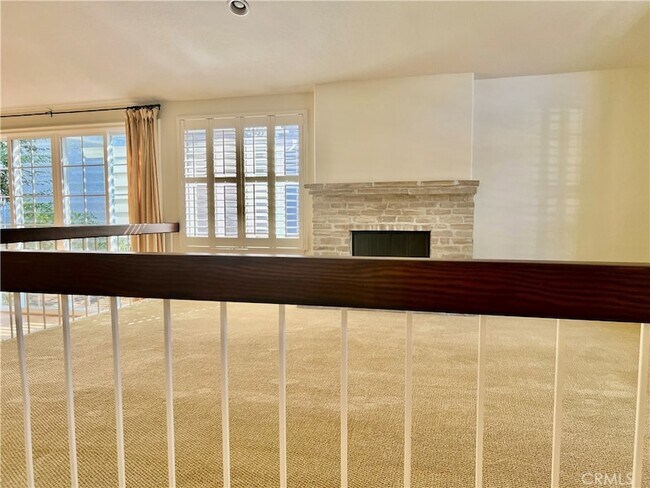 Building Photo - 24822 Via San Fernando