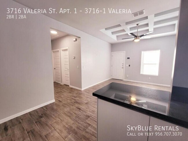 Building Photo - 3716 Valeria St