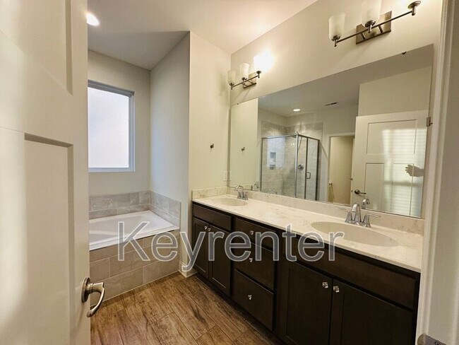 Building Photo - 1128 Belle Pond Ave