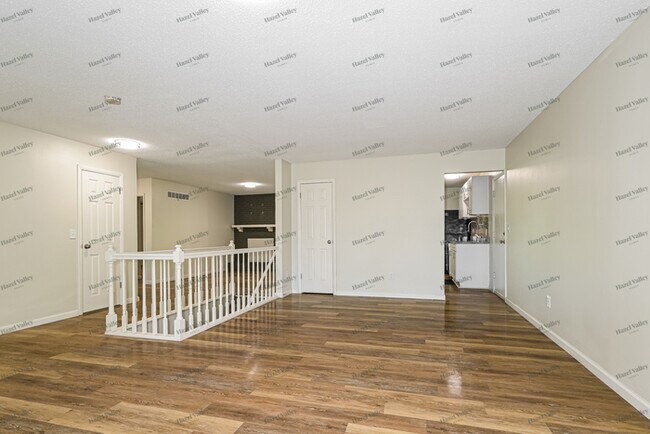 Building Photo - 12693 Meadowdale Dr