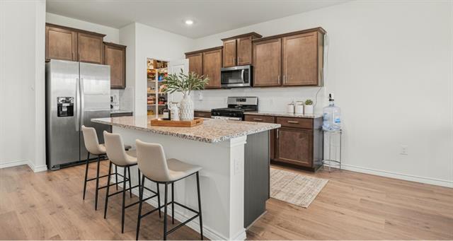 Building Photo - 1613 Grand Villa St