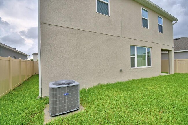 Building Photo - 691 Campo Ln