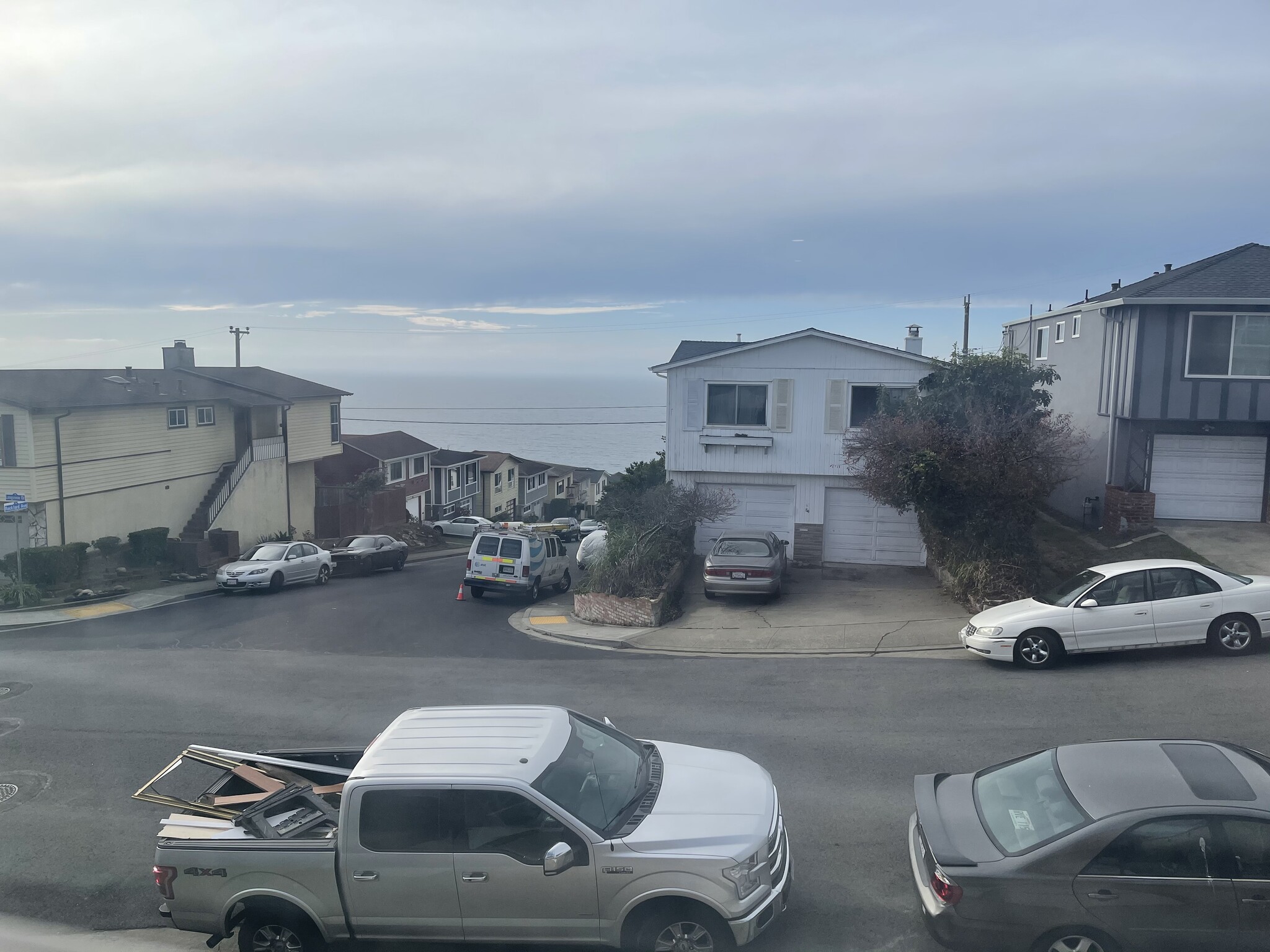 Building Photo - 85 Longview Dr