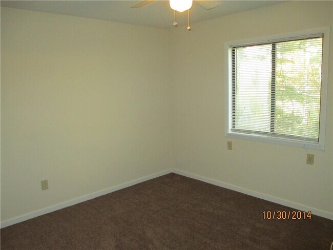 Building Photo - 150 Ligon St