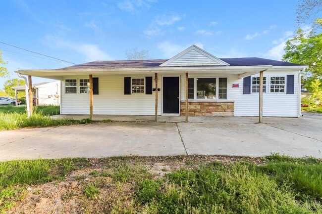 Building Photo - 7116 Nathan Hale Way