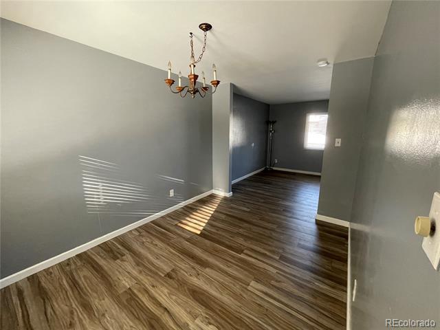 Building Photo - 2833 S Depew St