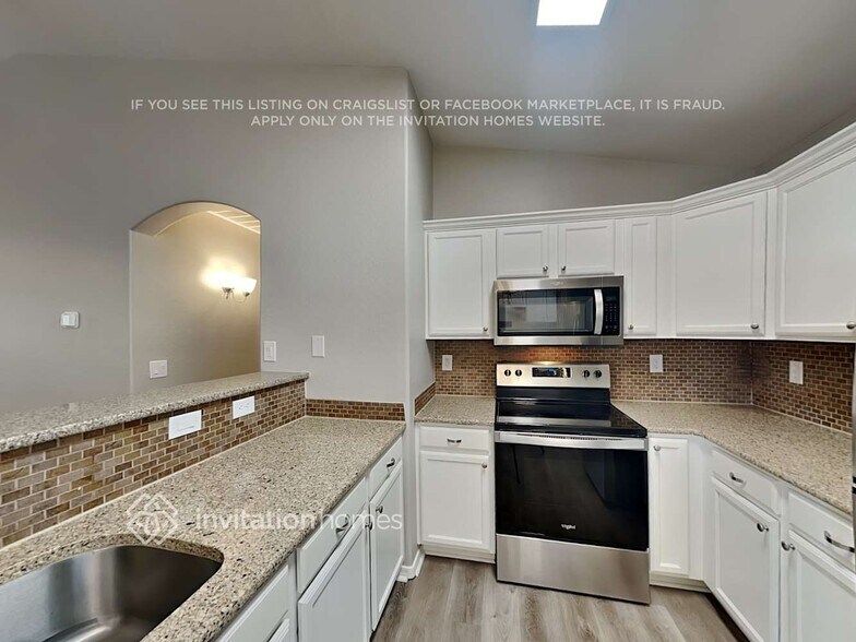 Building Photo - 5483 S 236th Ave