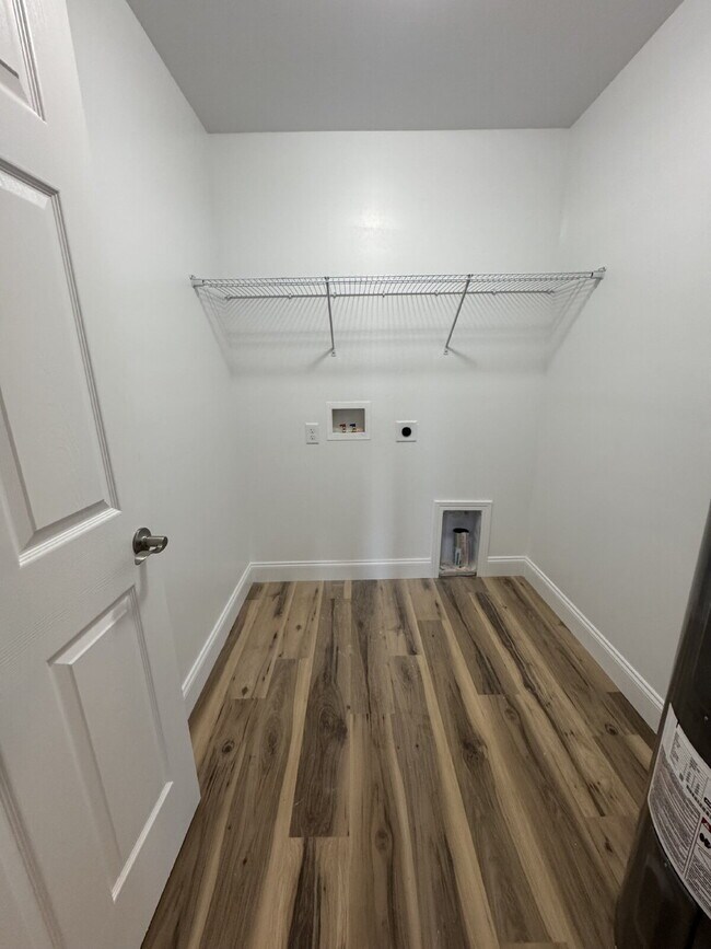 Building Photo - "Charming 3-Bedroom Home in Mars Hill with...