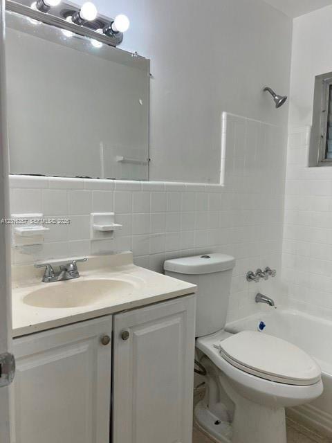 Building Photo - 2201 N 57th Ave