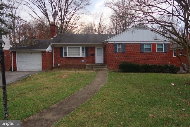 Building Photo - 7804 Temple St