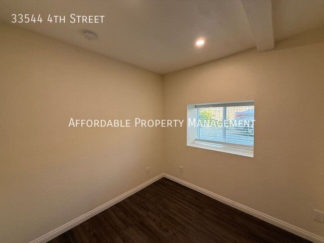 Building Photo - 33544 4th St