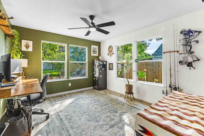 Building Photo - Timeless Charm Meets Modern Comfort in Brookview