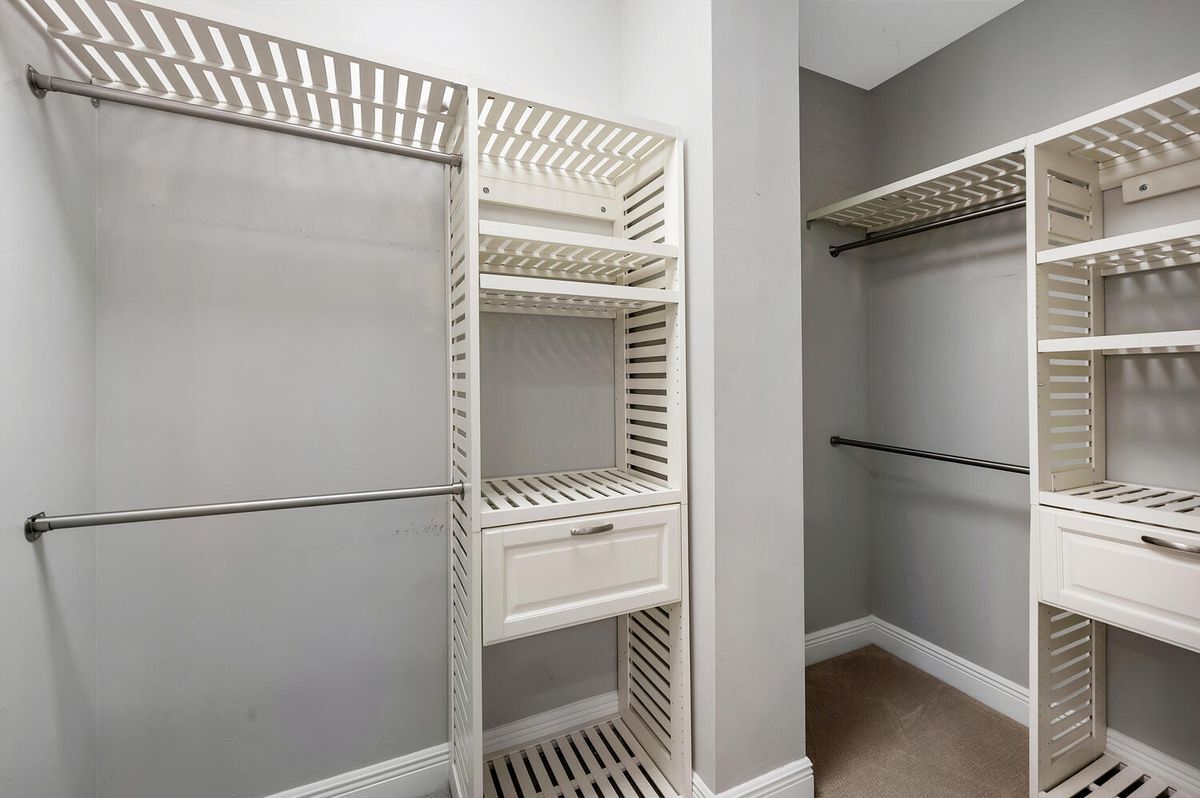 Building Photo - 16386 Viansa Wy