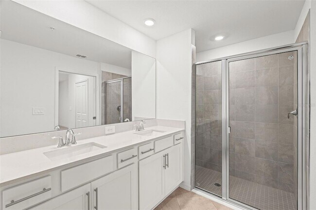 Building Photo - 19015 Scallop Lp