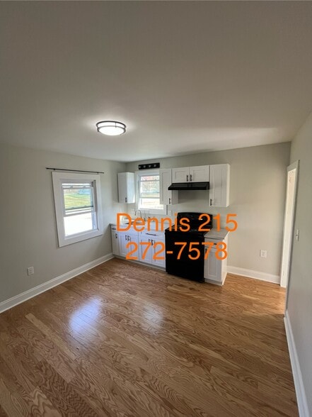 Building Photo - 5 Corson Ave