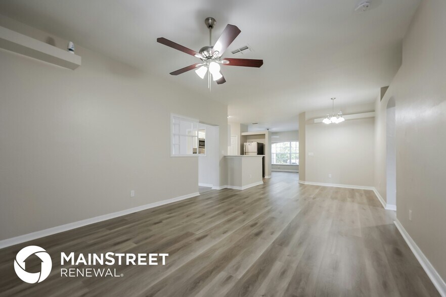 Building Photo - 2301 Jetridge St