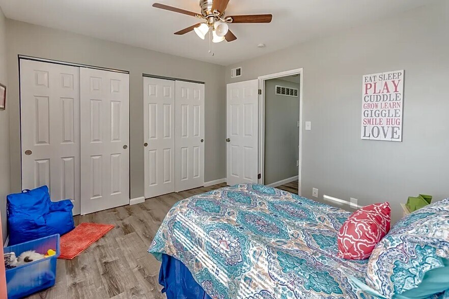 Bedroom 2 - 9 Fordyce Mnr