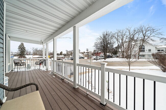 Building Photo - 80 W Geneva St